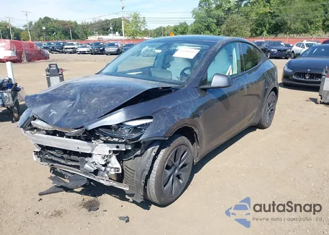 2024 Tesla Model Y Long Range Dual Motor All-Wheel Drive from USA, damaged, VIN 7SAYGDEE6RA294948